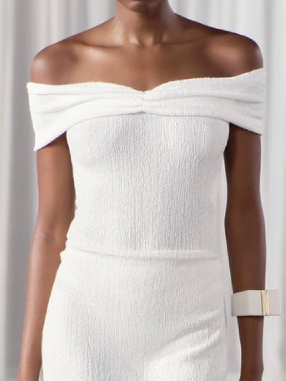 ZARA NWT WHITE BODYSUIT
